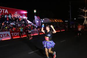 BIB: 2006
                            <button type="button" onclick="openModal(23007238)" class="btn btn-primary btn-sm float-right btn-popup" data-toggle="modal" data-target=".modal-high-quality">
                        <i class="fas fa-shopping-cart"></i> Add to Cart
                    </button>
                                            <button type="button" onclick="isThisMe(23007238, true)" class="btn btn-success btn-sm float-right btn-popup btn-isme hidden" data-toggle="tooltip" data-placement="bottom" title="นี่คือรูปของคุณใช่ไหม คลิกที่นี่เพื่อเอาเข้าอัลบั้ม">
                        <i class="fas fa-plus"></i> Add to album
                    </button>
                    <button type="button" onclick="isThisMe(23007238, false)" class="btn btn-warning btn-sm float-right btn-popup btn-isnotme hidden">
                        <i class="fas fa-ban"></i> Remove from album
                    </button>